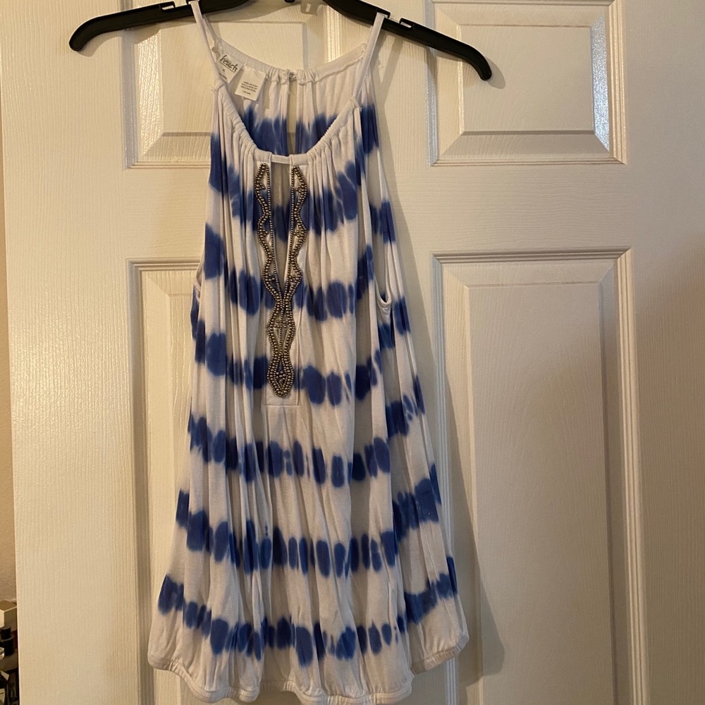 Sleeveless INC top with beading